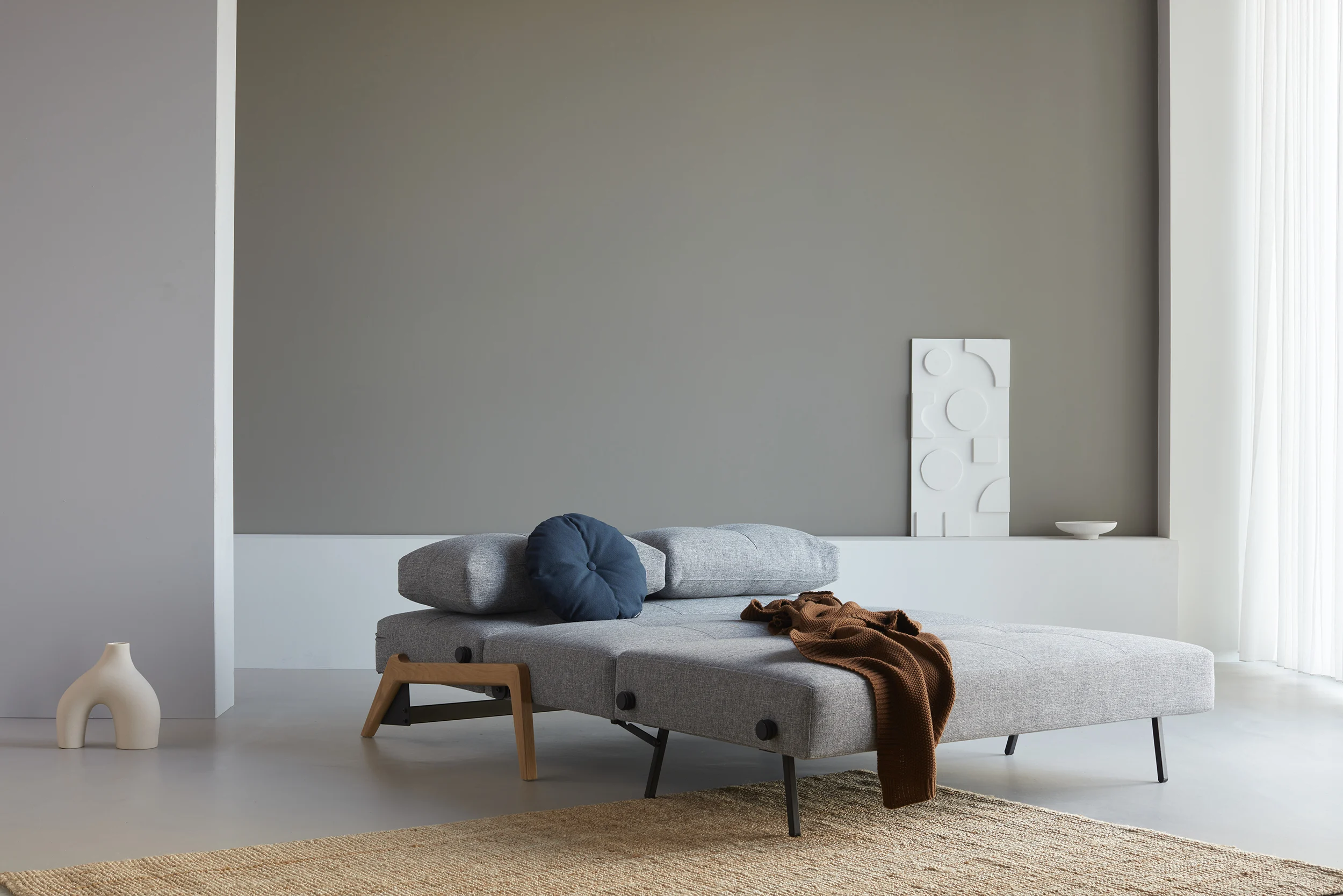 Cubed 140 wood sofa bed 565 e2 web